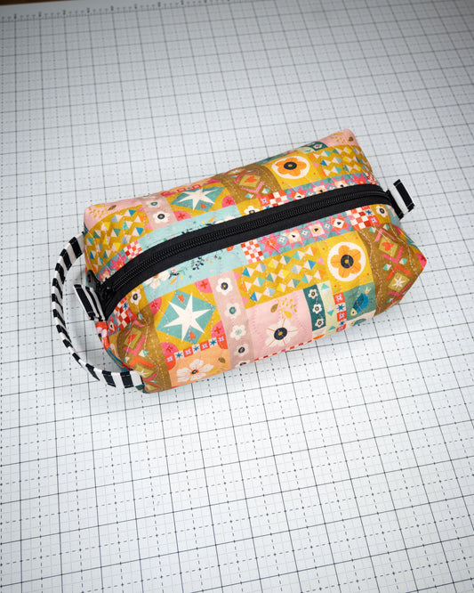 Quilted Boxy Pouch - Rad Patchwork