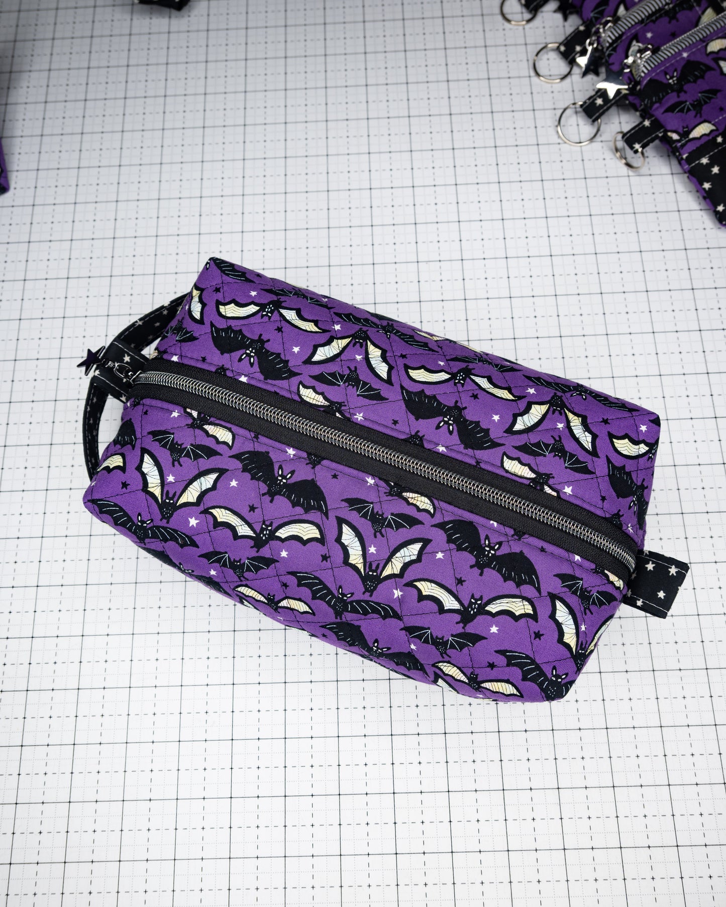 Quilted Boxy Pouch - Freakin' Bats in Stars