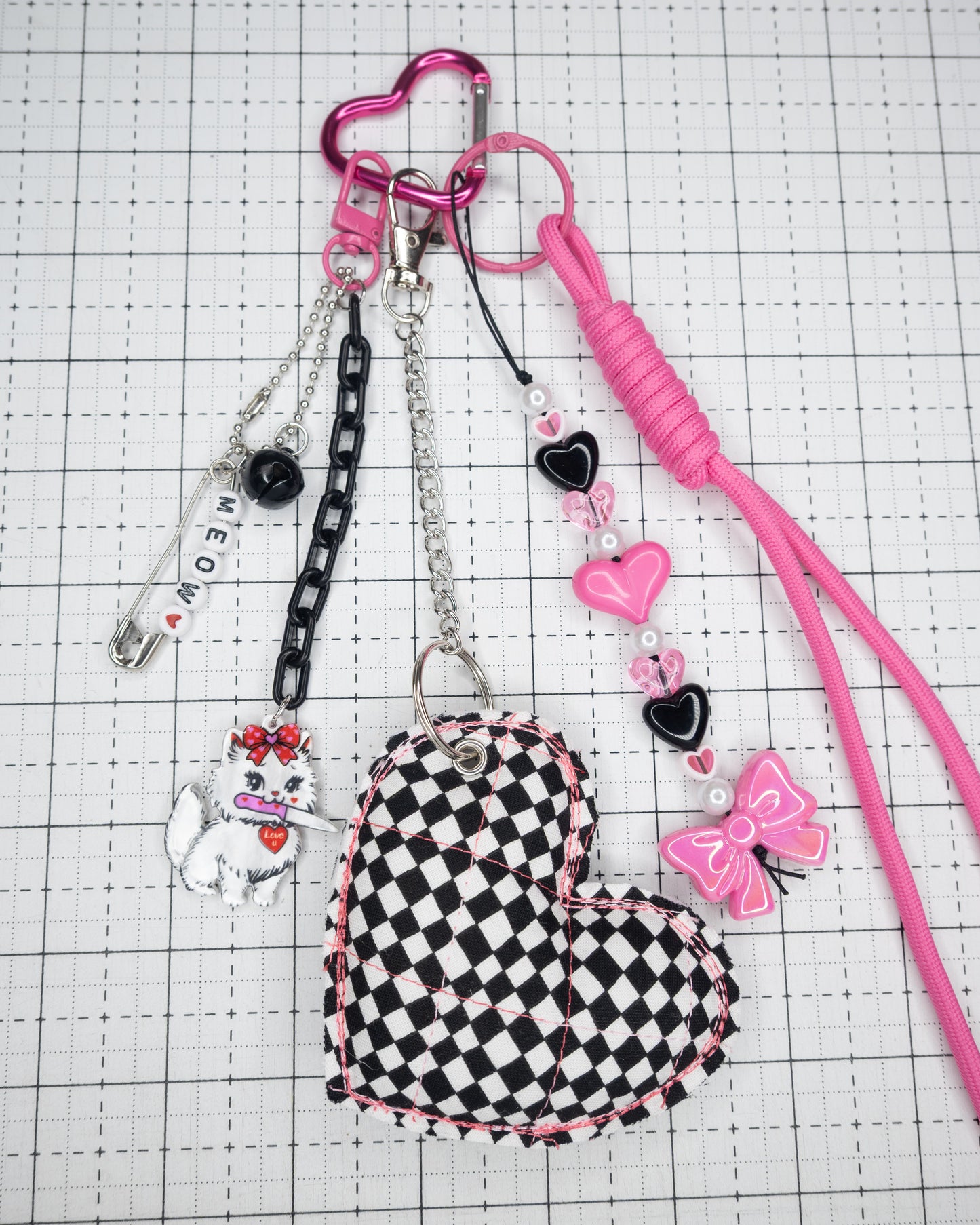 Black Checkers in Pink Meow 🩷