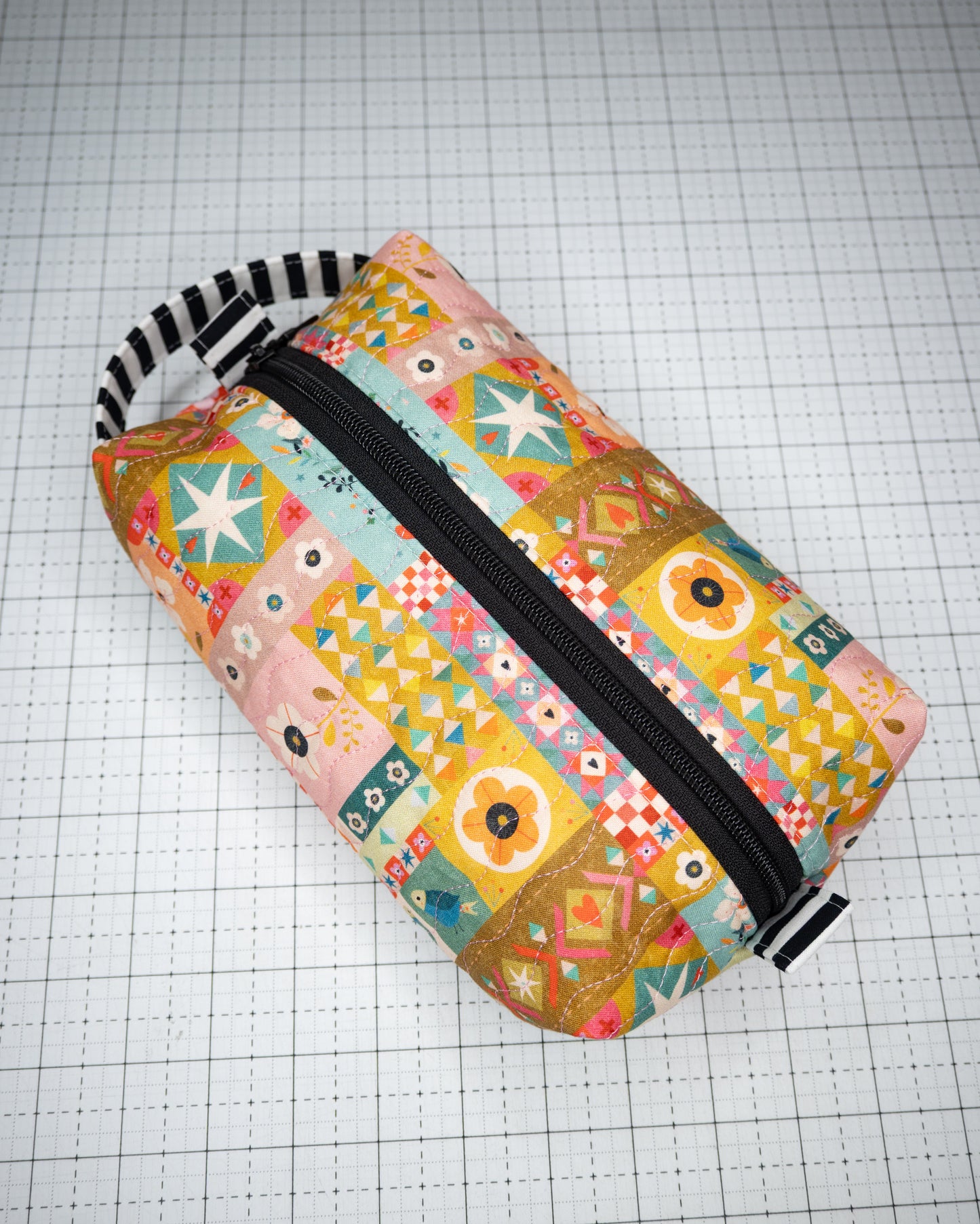 Quilted Boxy Pouch - Rad Patchwork