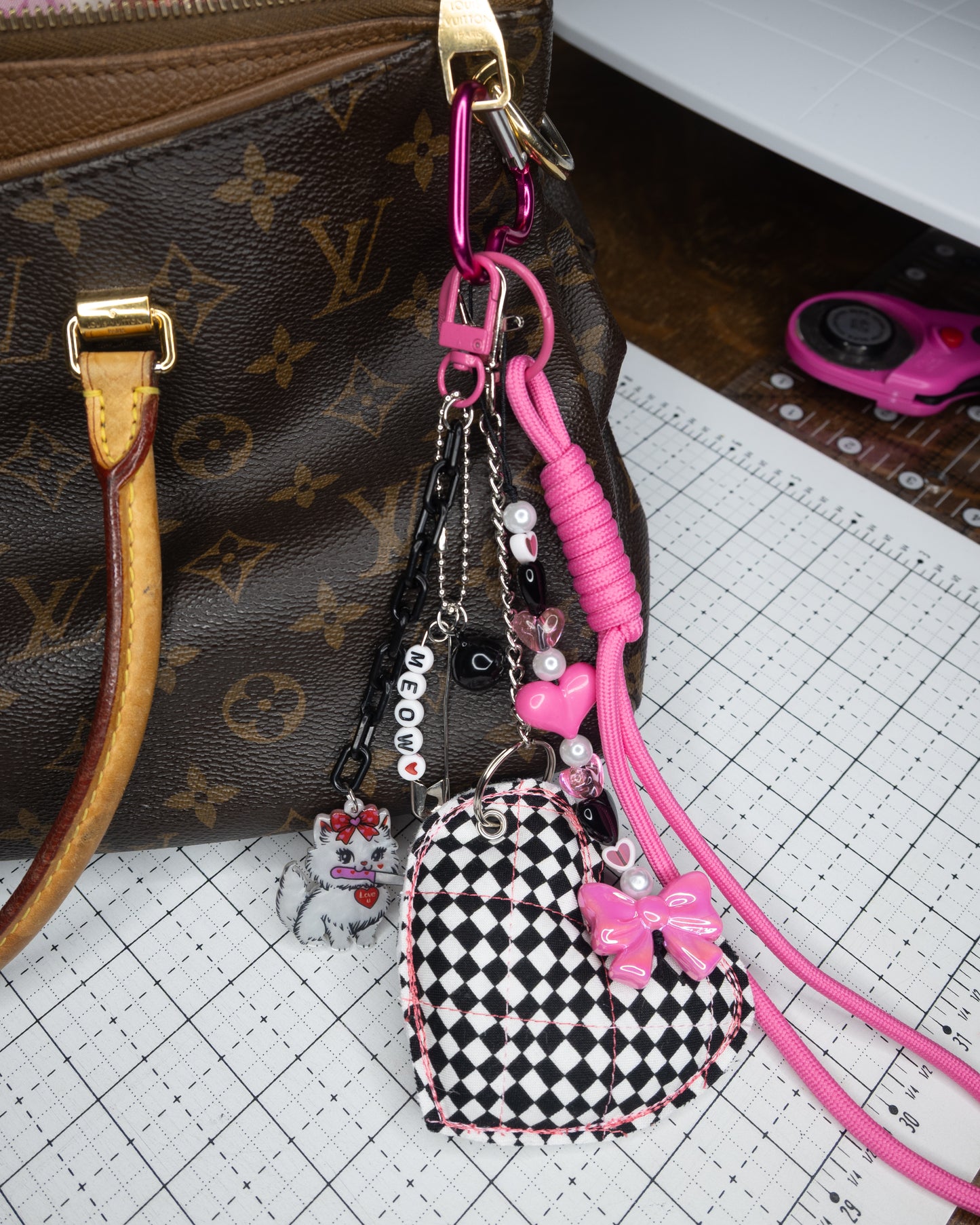 Black Checkers in Pink Meow 🩷